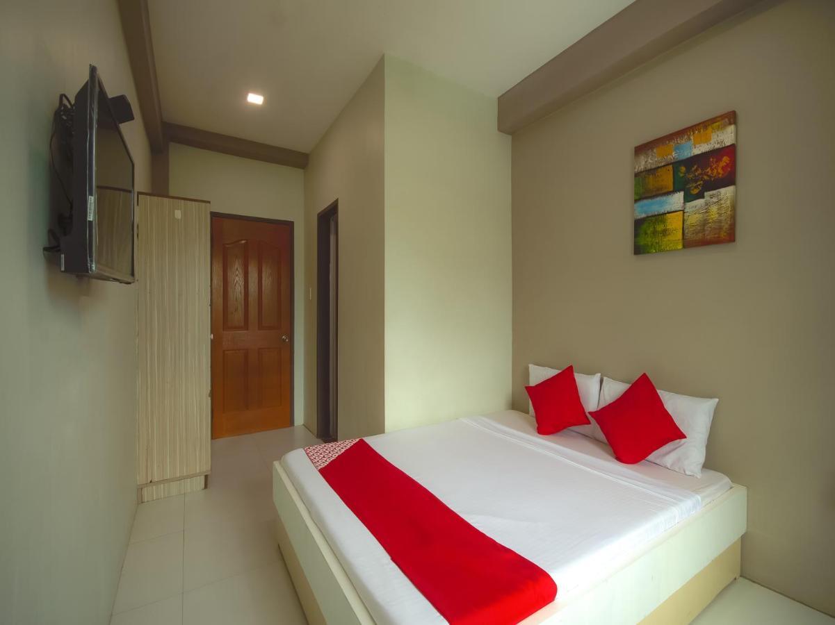 Oyo 720 Alt Residences Hotel Cebu
