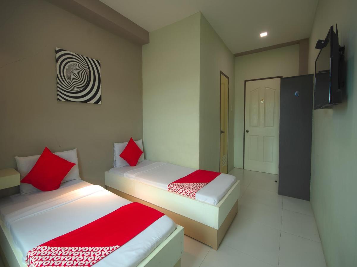 Oyo 720 Alt Residences 3*
