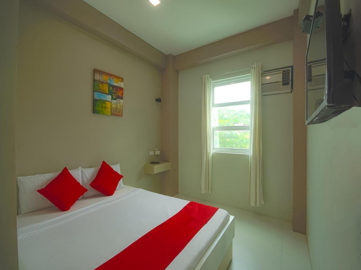 Hotel Oyo 720 Alt Residences 3*