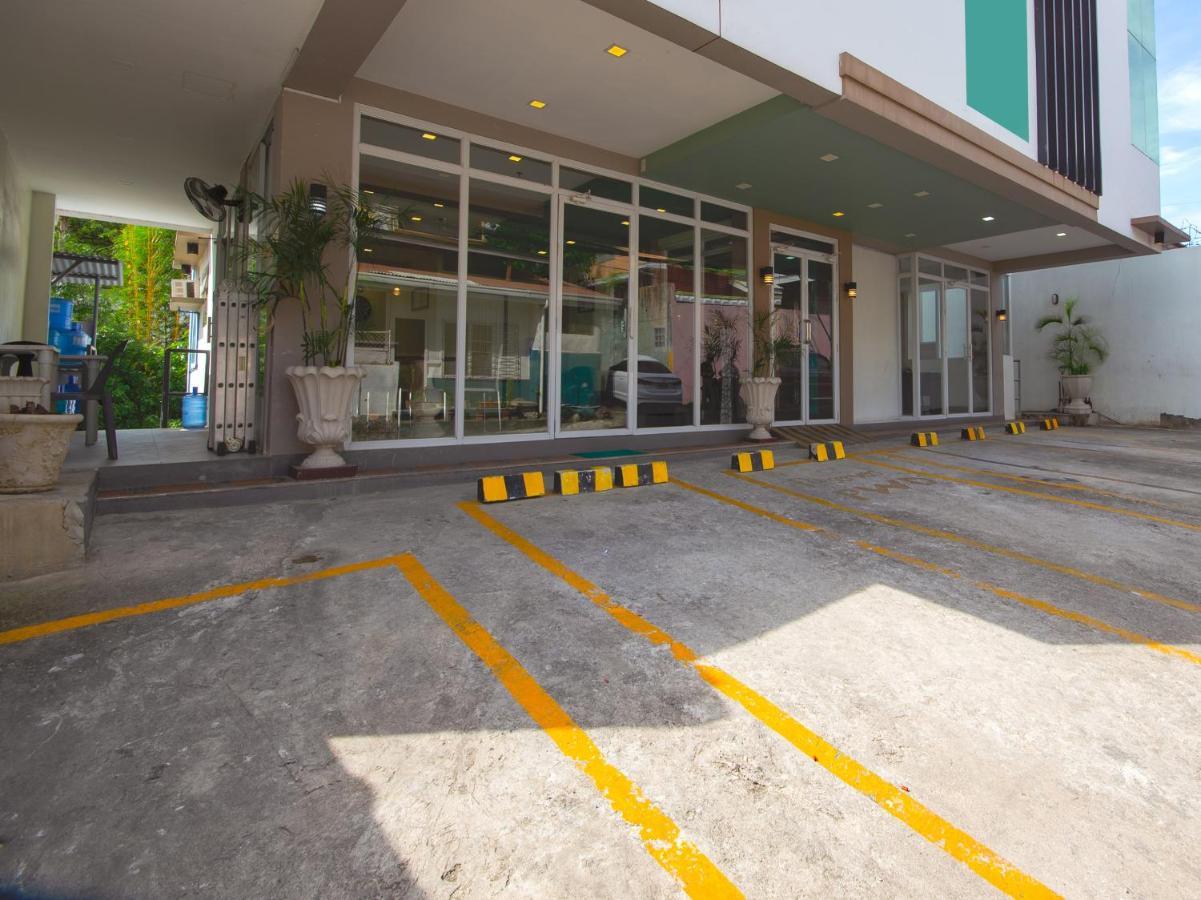 Oyo 720 Alt Residences 3*