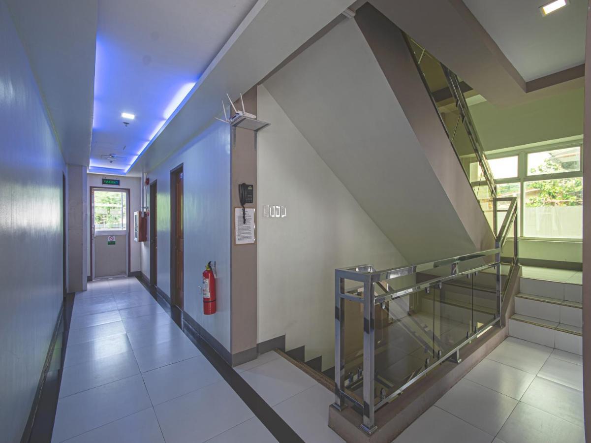 Oyo 720 Alt Residences