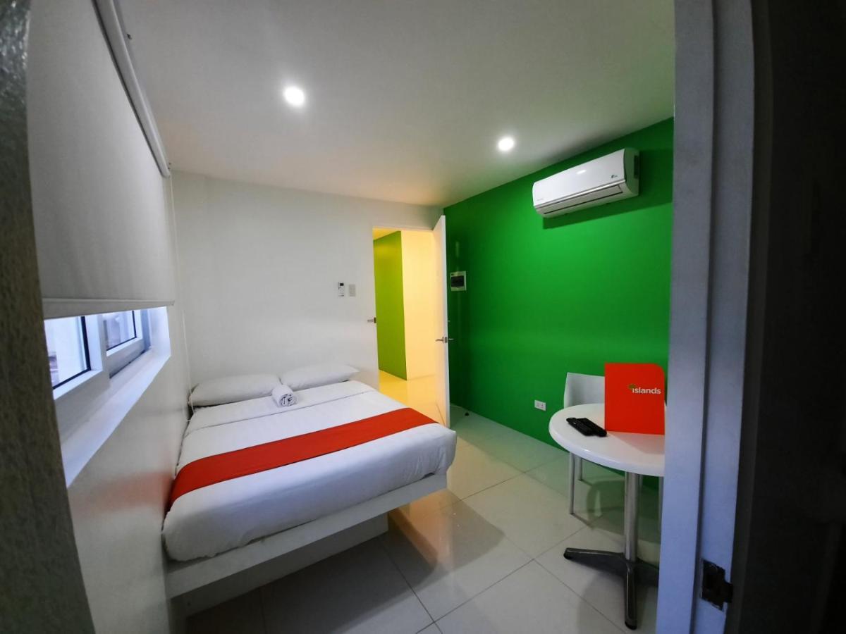 Islands Mactan Hotel