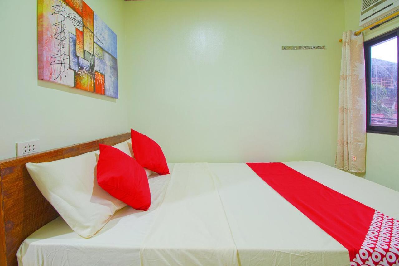 Oyo 788 Lisa's Hotel