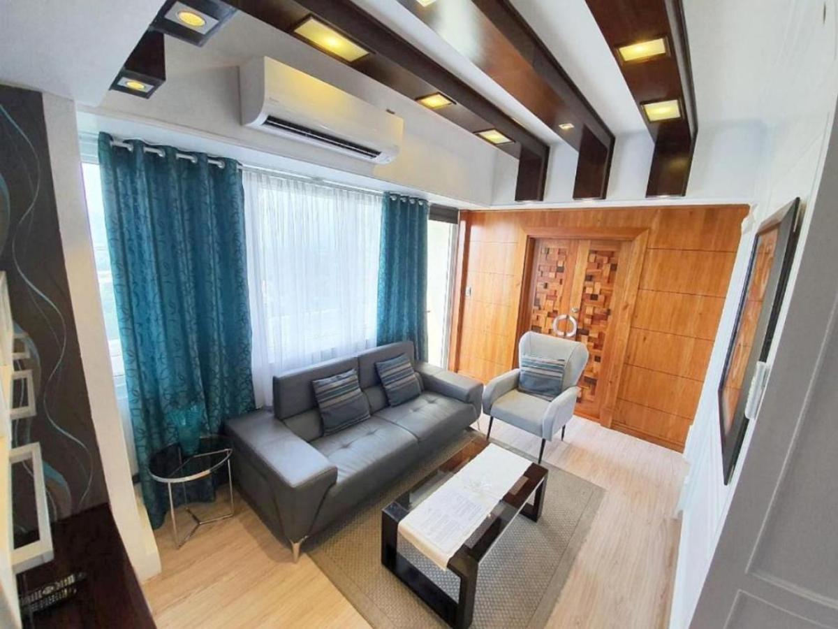 La Mirada Residences Apartment *