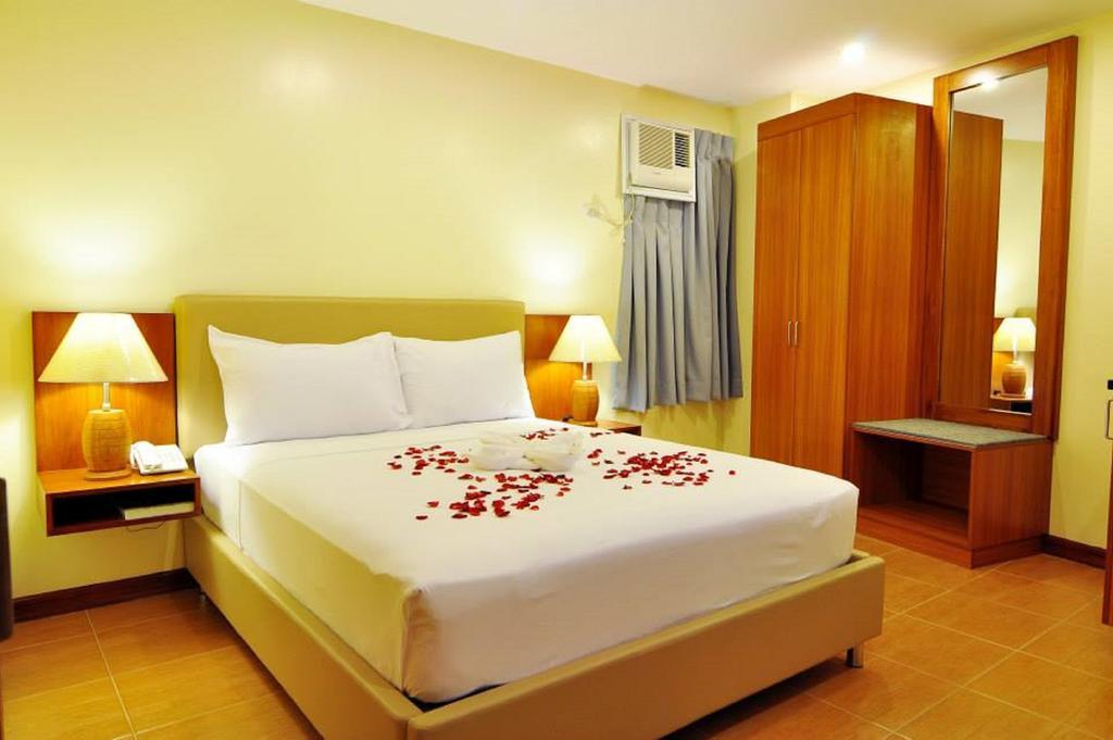The Well Hotel
