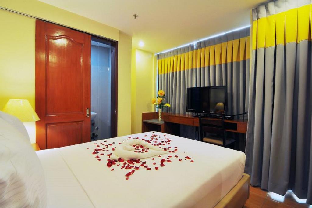 The Well 2* Cebu