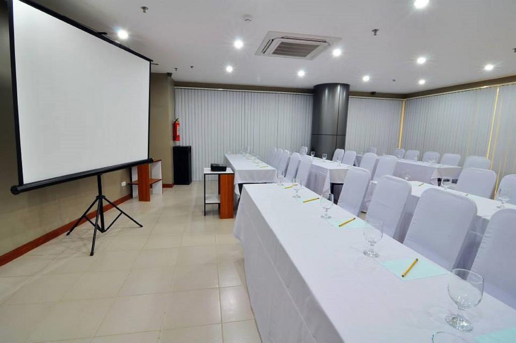 Hotel The Well Cebu