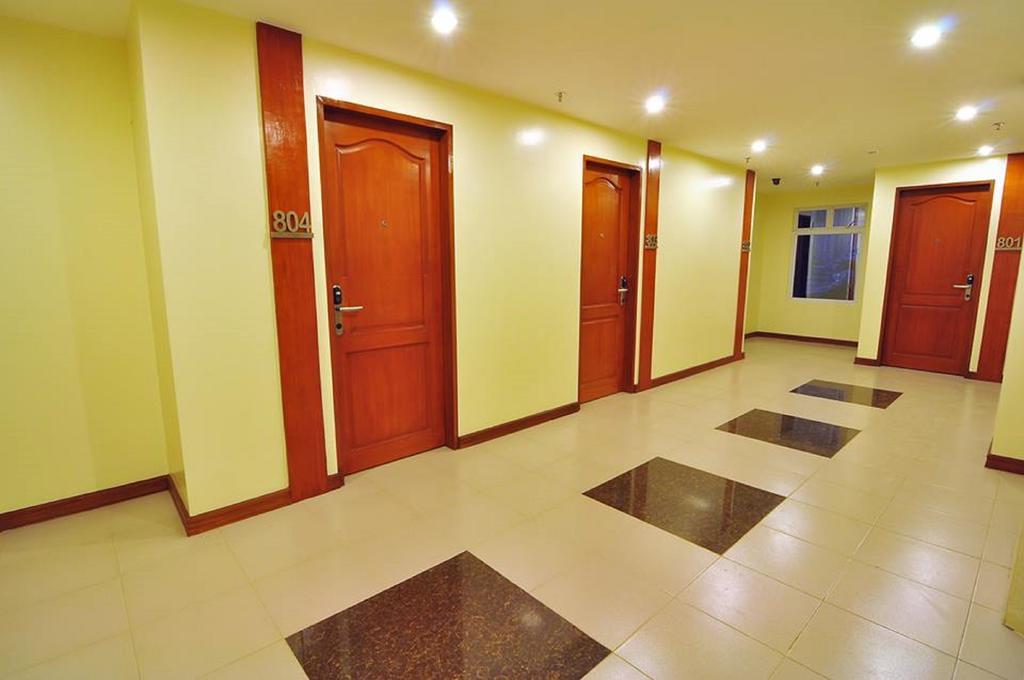 Hotel The Well 2*