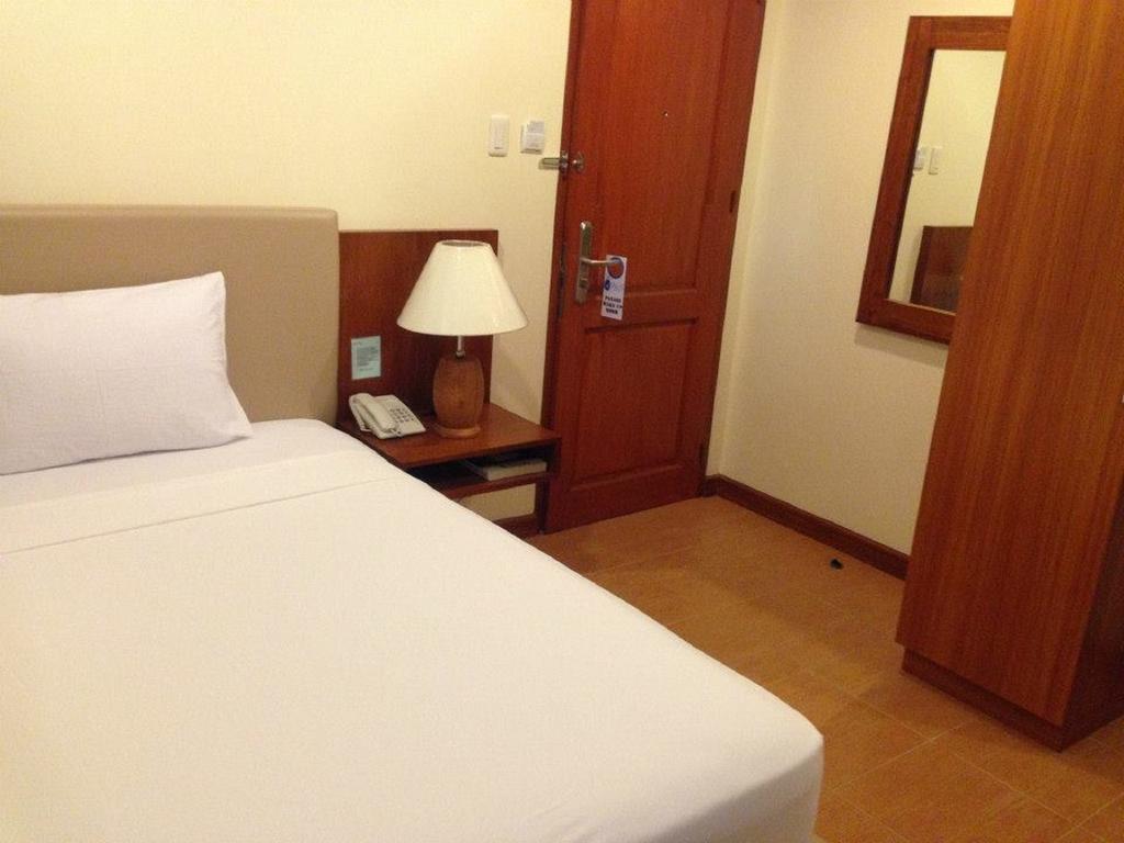 Hotel The Well Cebu
