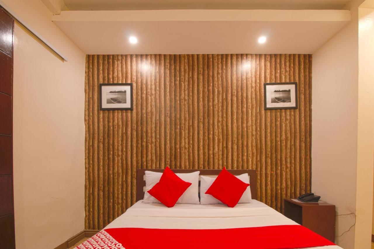 Hotel Vaccinated Staff-oyo 655 Mambaling Cebu