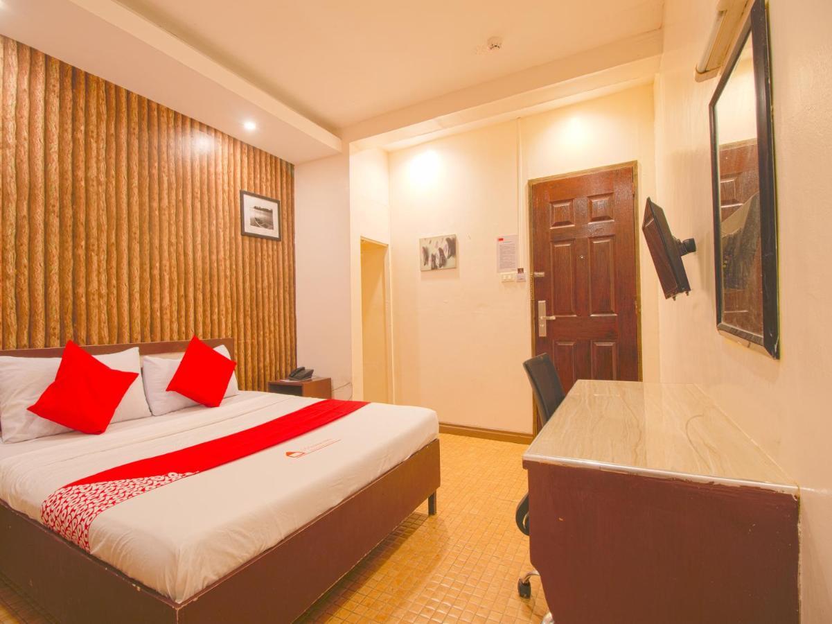 Hotel Vaccinated Staff-oyo 655 Mambaling Cebu