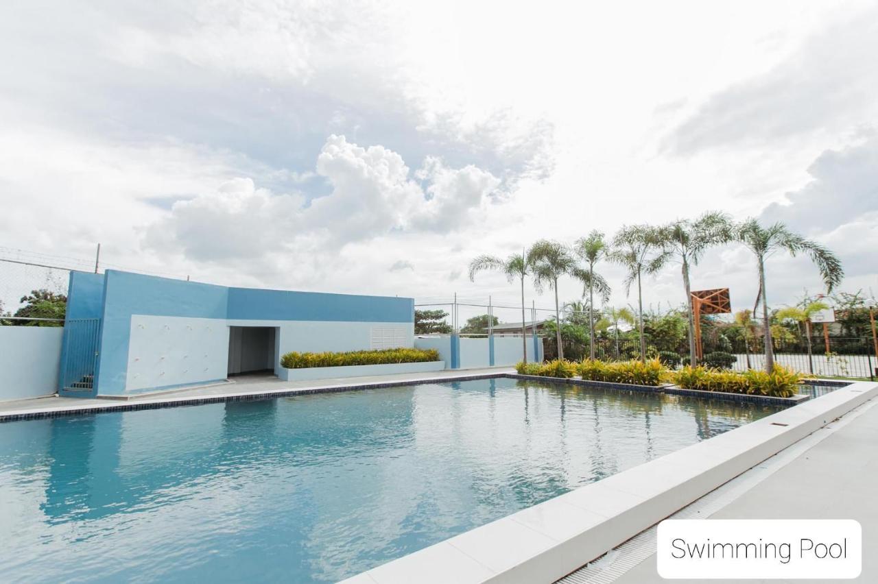 Quayside Near Airport Aparthotel Lapu-Lapu City