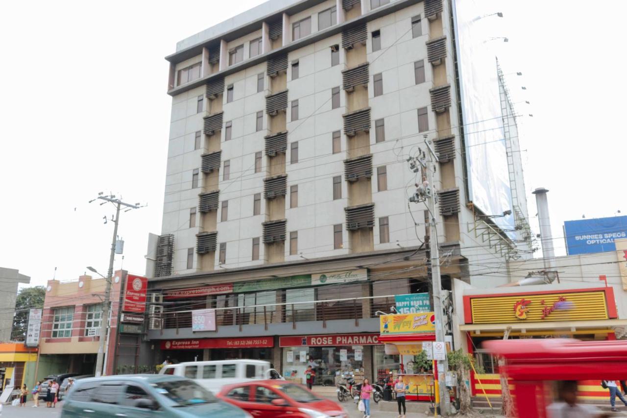 Hotel Reddoorz @ Mj Cuenco Avenue Cebu