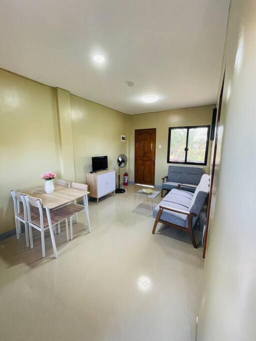 Apartamento Furnished Daily *
