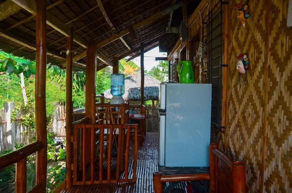 Titanic's Nipa Hut Moalboal