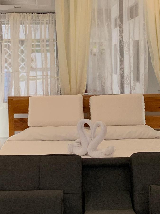 Guest house Luna Travellers - Front