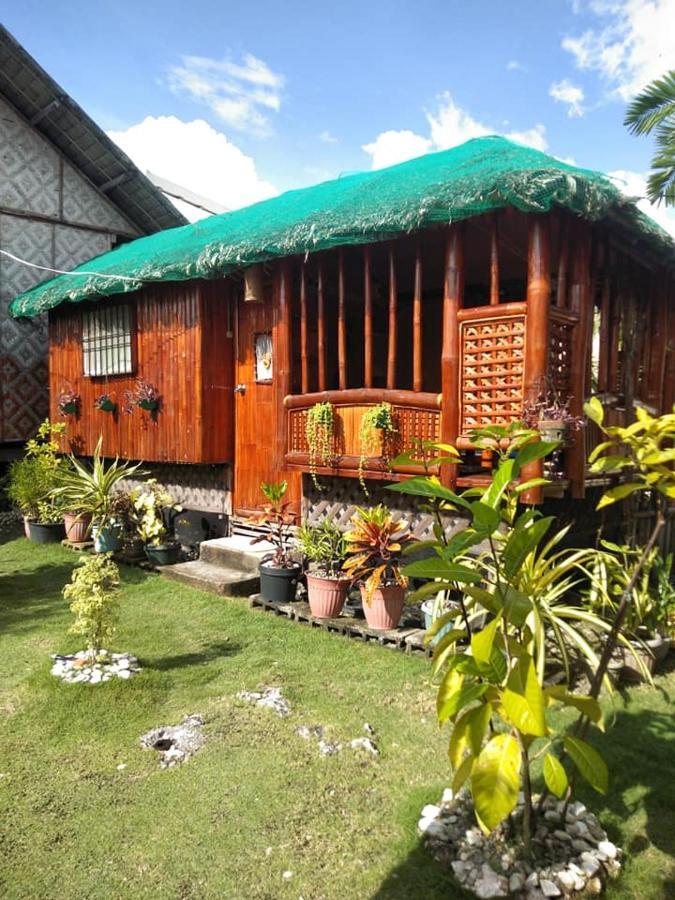 Titanic's Nipa Hut Moalboal