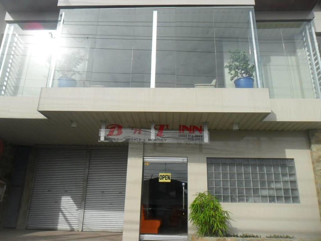 bahay-panuluyan Bnt