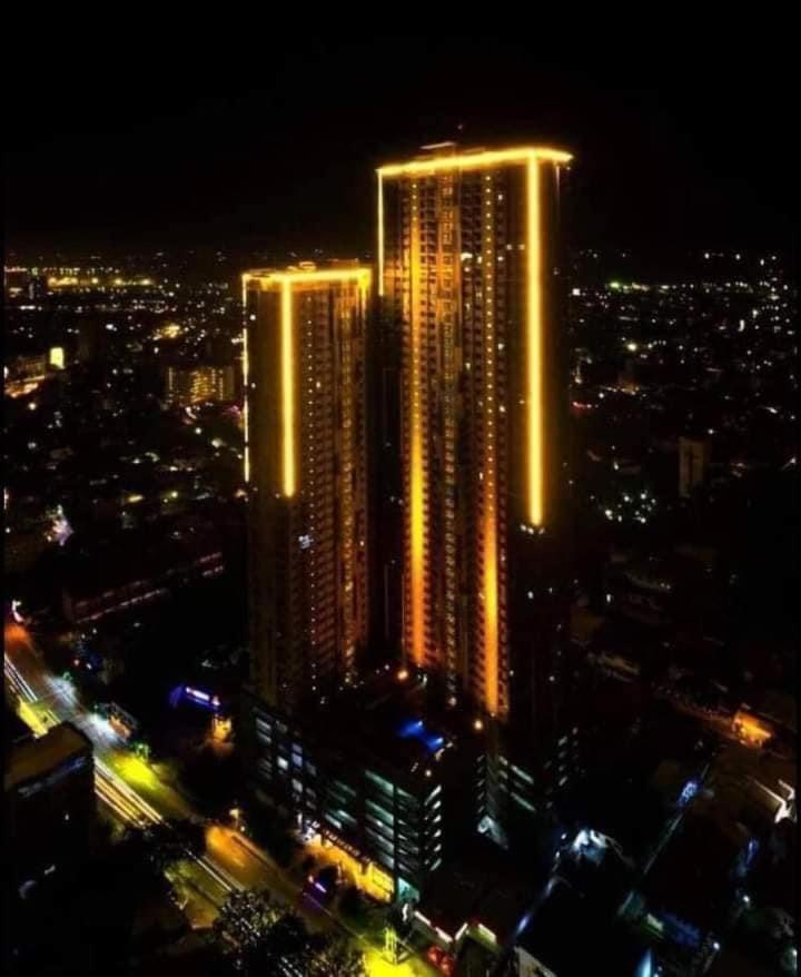 Horizon 101 A1 Shortwalk Robinson Mall Mango Square Bars Free Pool *