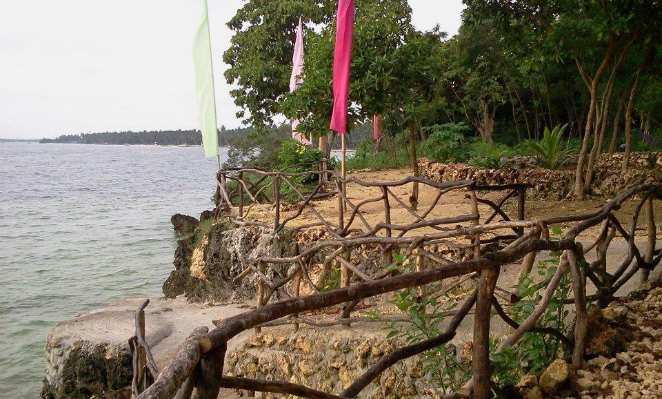 Hotel Bantayan Island Nature Park And