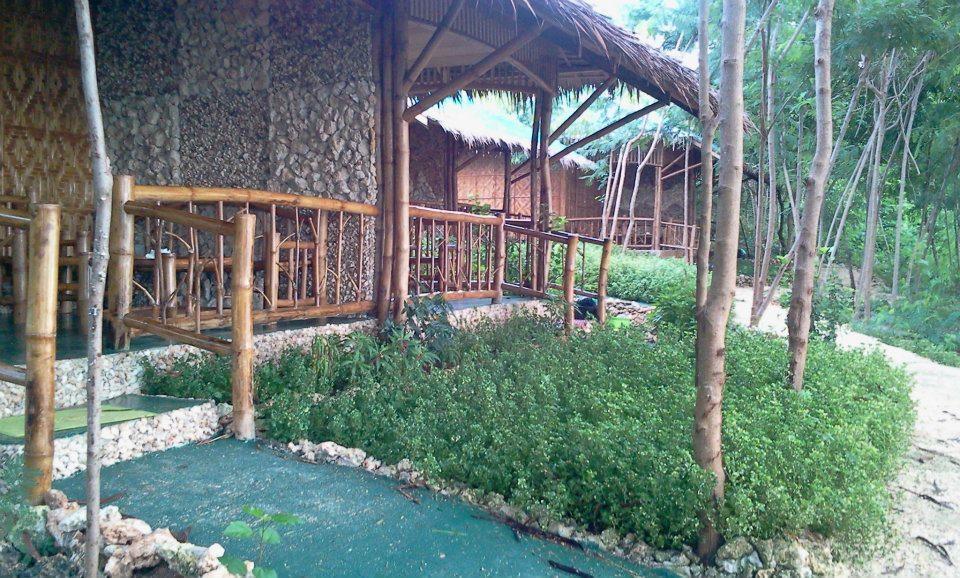 Hotel Bantayan Island Nature Park And