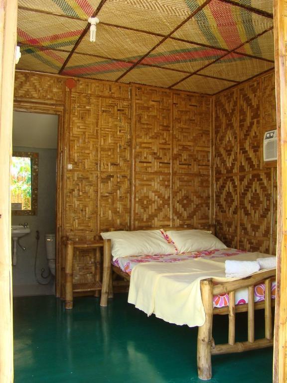 Hotel Bantayan Island Nature Park And