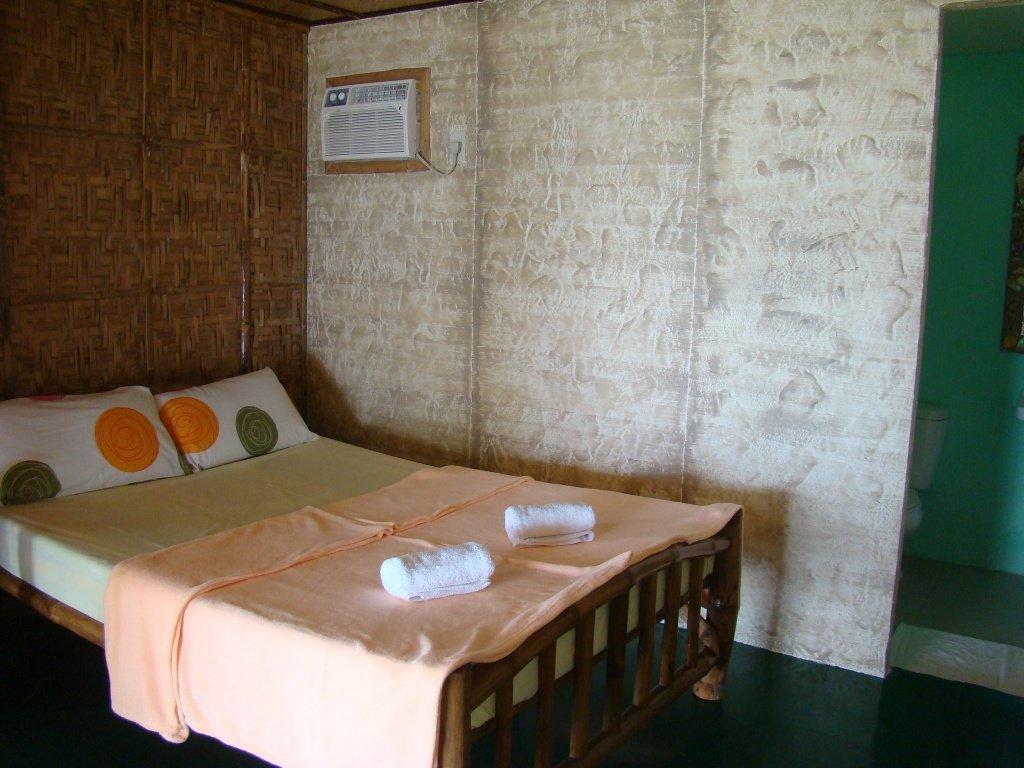 Bantayan Island Nature Park And Hotel *