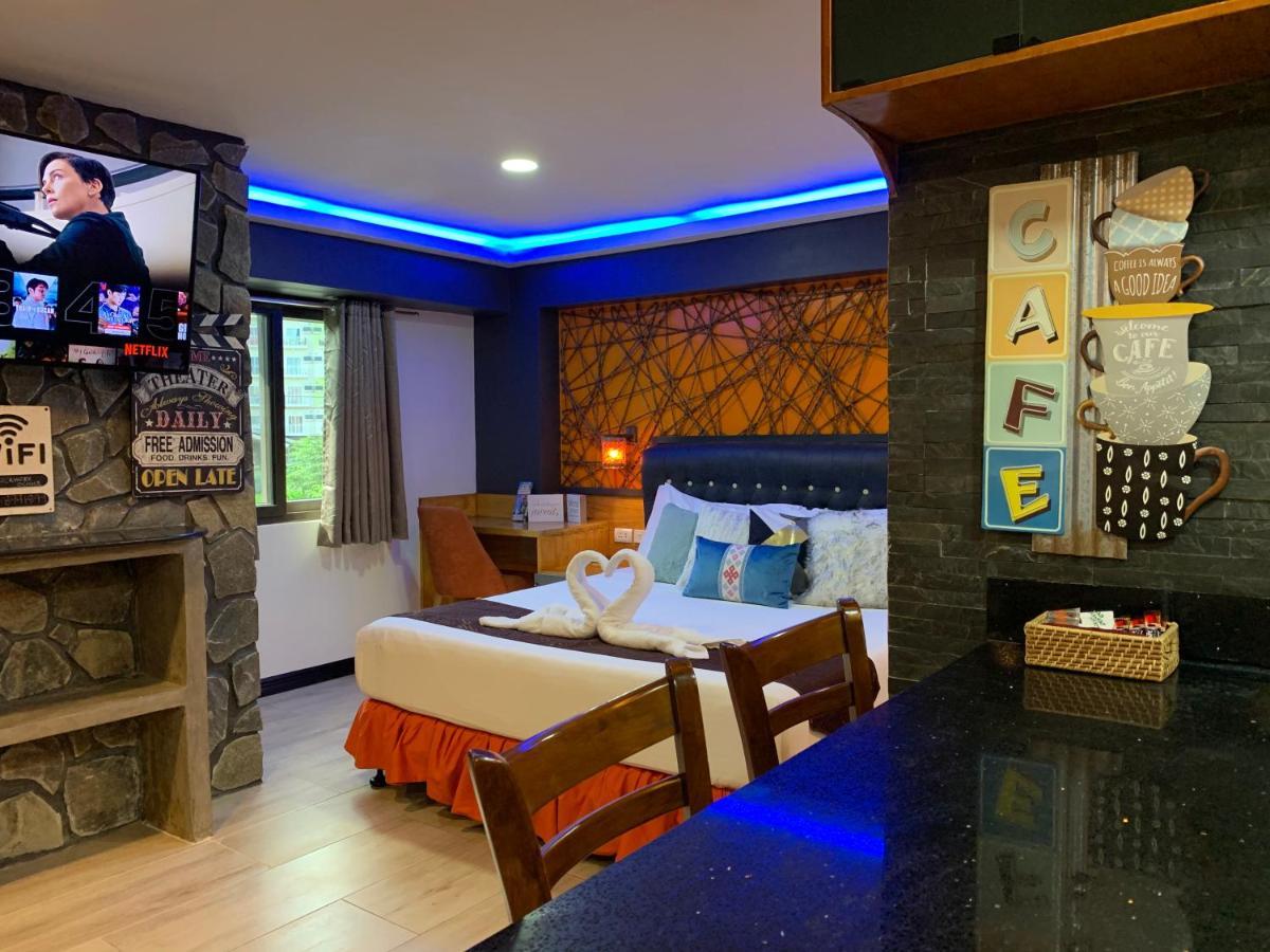 Clockworkorange Luxury 4-minutes Away To Airport