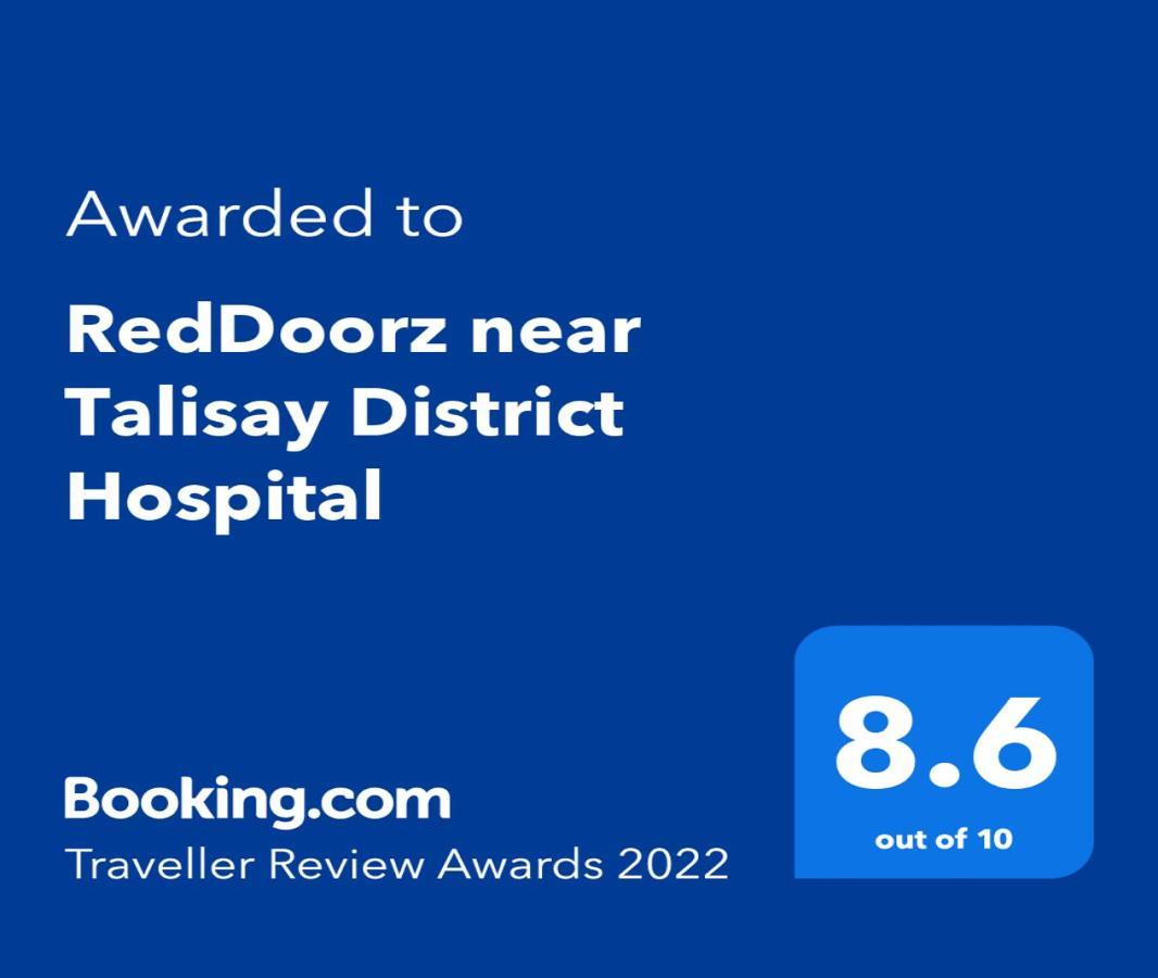 Reddoorz Near Talisay District Hospital Hotel 2*