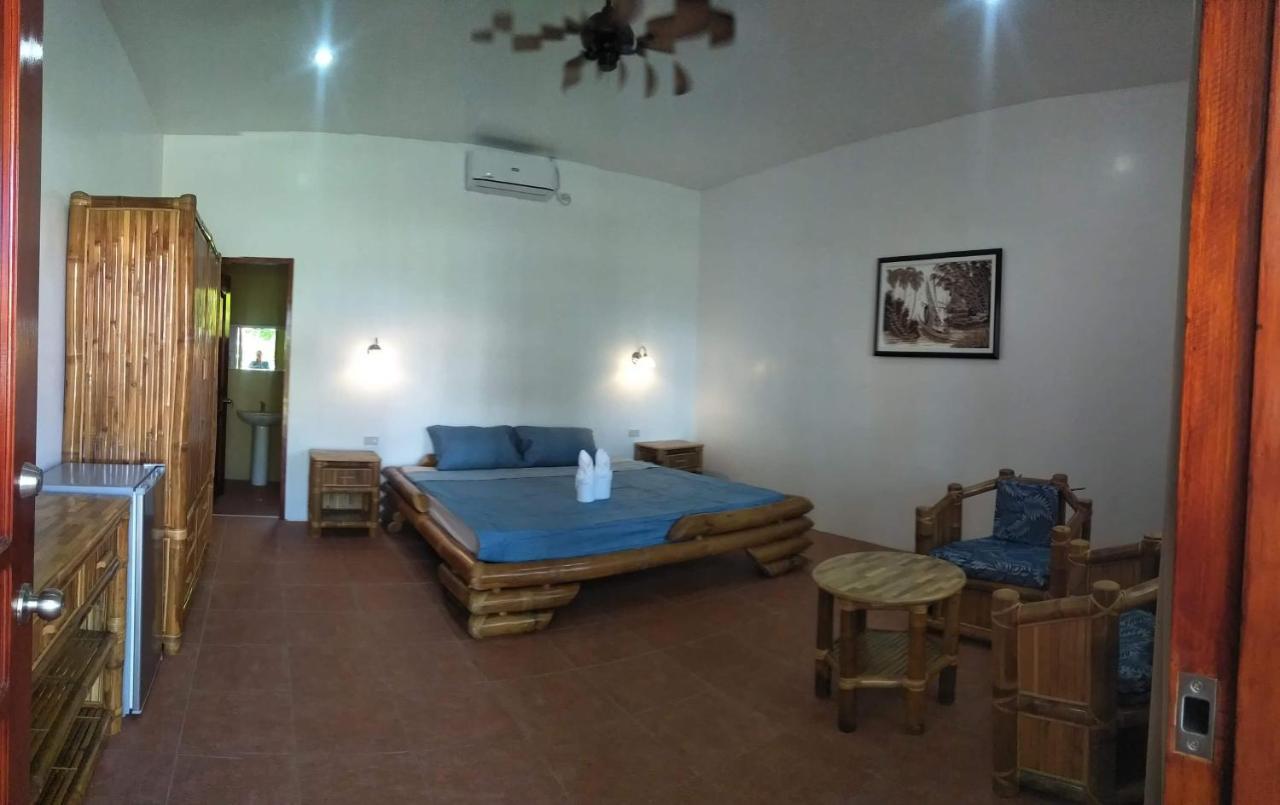 Tauig Resort 2*