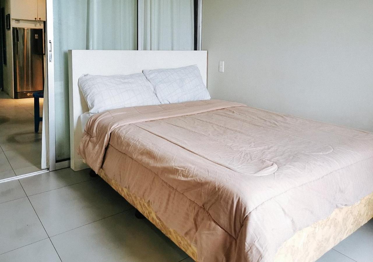 Hotel Gmrentals At Mactan Airport