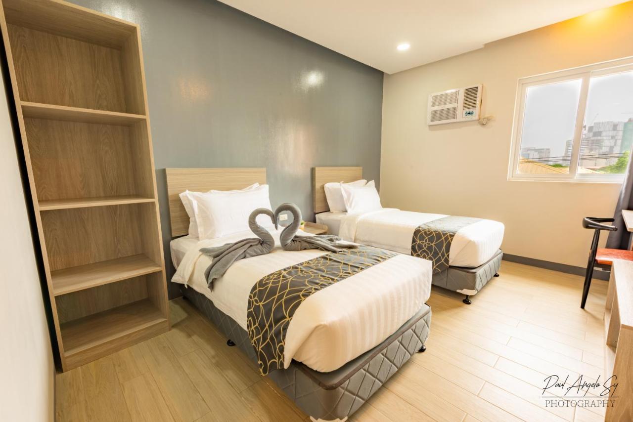 One 3* Cebu