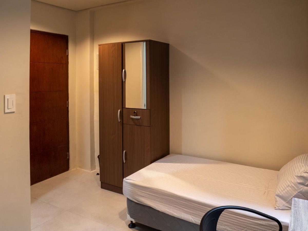 Easy Living Residences Hostel *