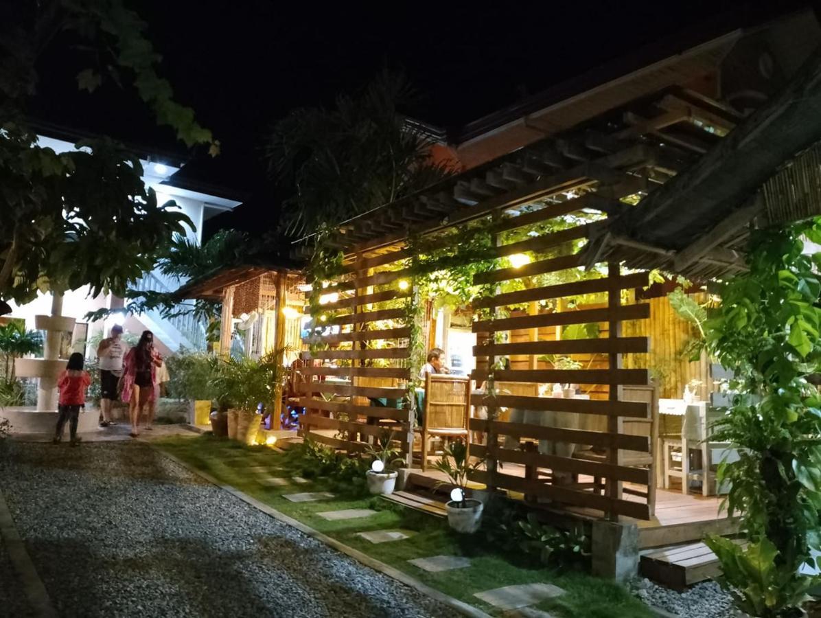 Hotel Smak's Santa Fe (Cebu)