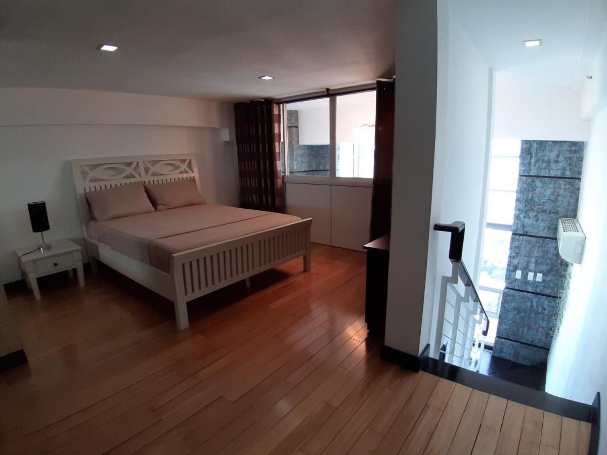 Huge Lofts By P&j