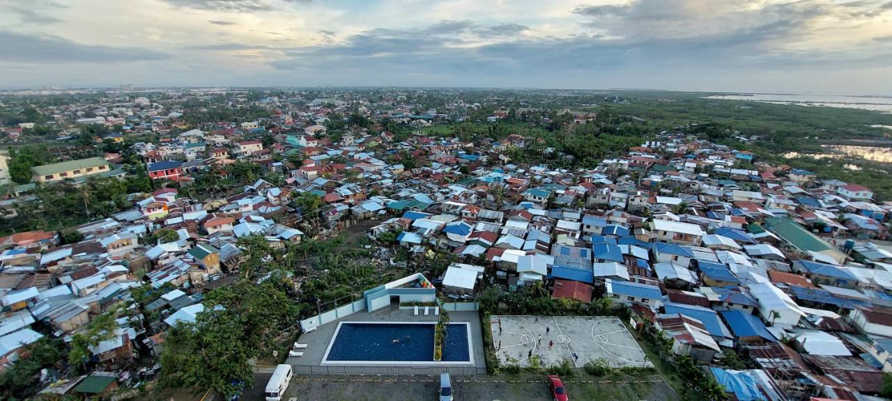 Quayside Near Airport * Lapu-Lapu City