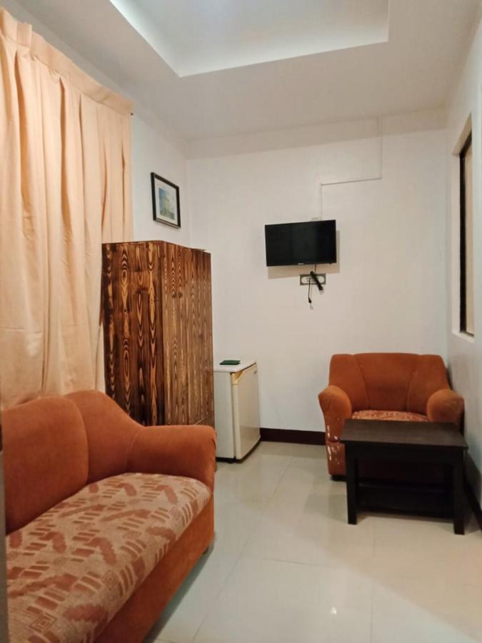 bahay-panuluyan Amax Cebu 3*