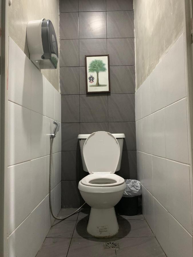 Happynest Hotel 2*
