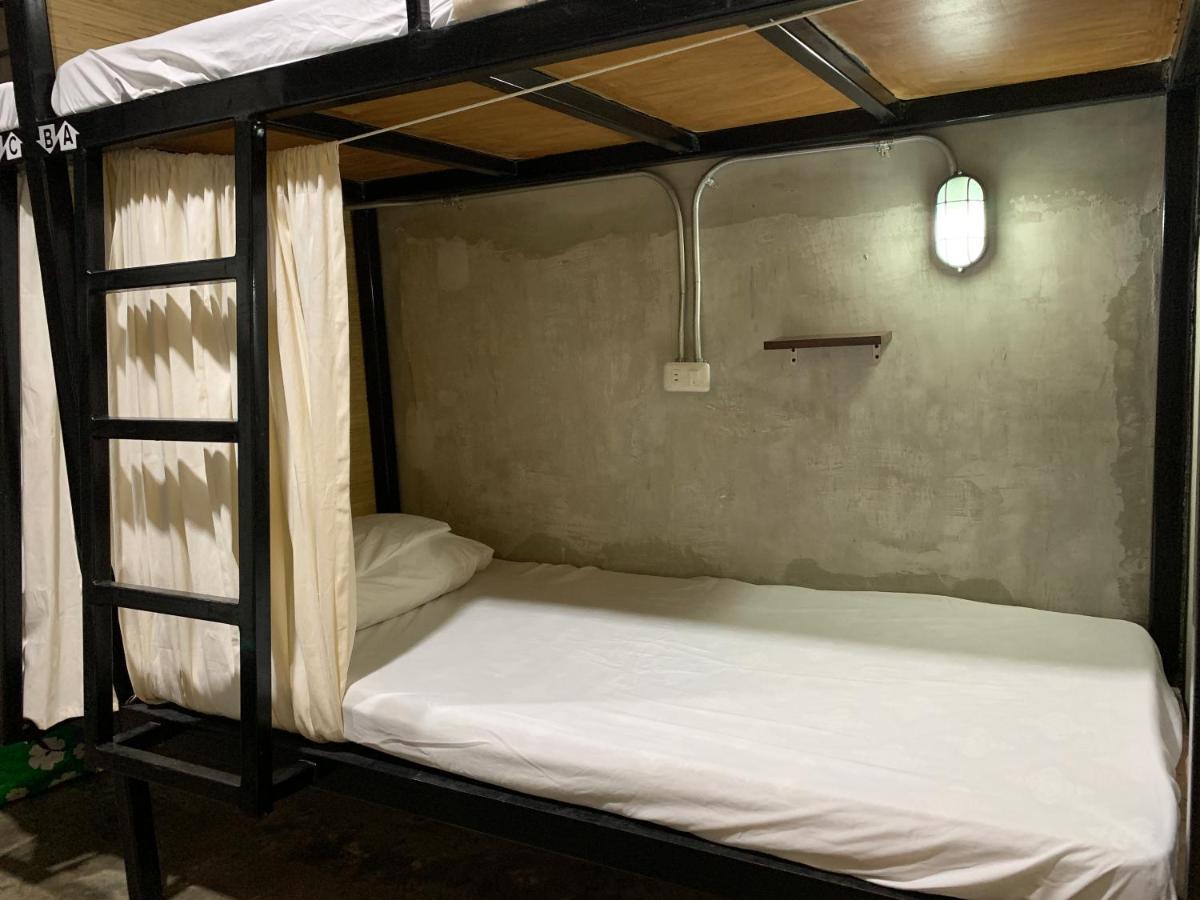 Happynest Hotel