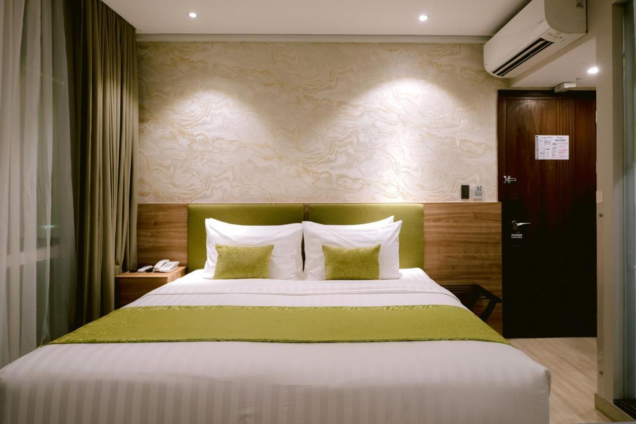 Hotel Goldberry And 3*