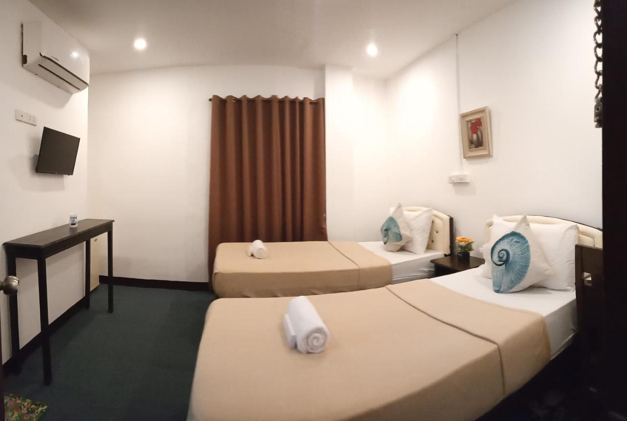 Amax Cebu 3*