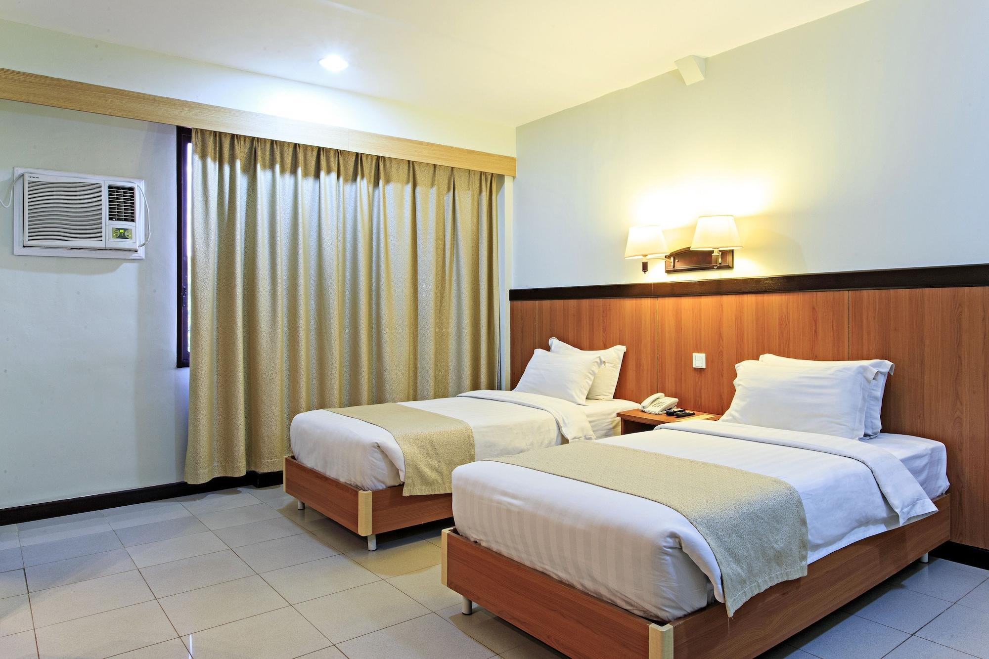The Orchard & Powered By Cocotel Hotel
