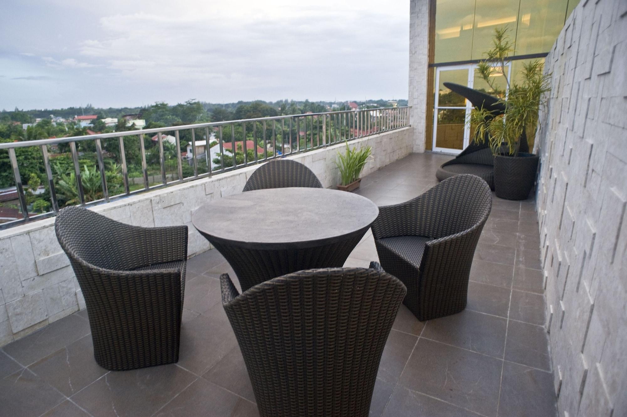 Goldberry & Mactan 3*