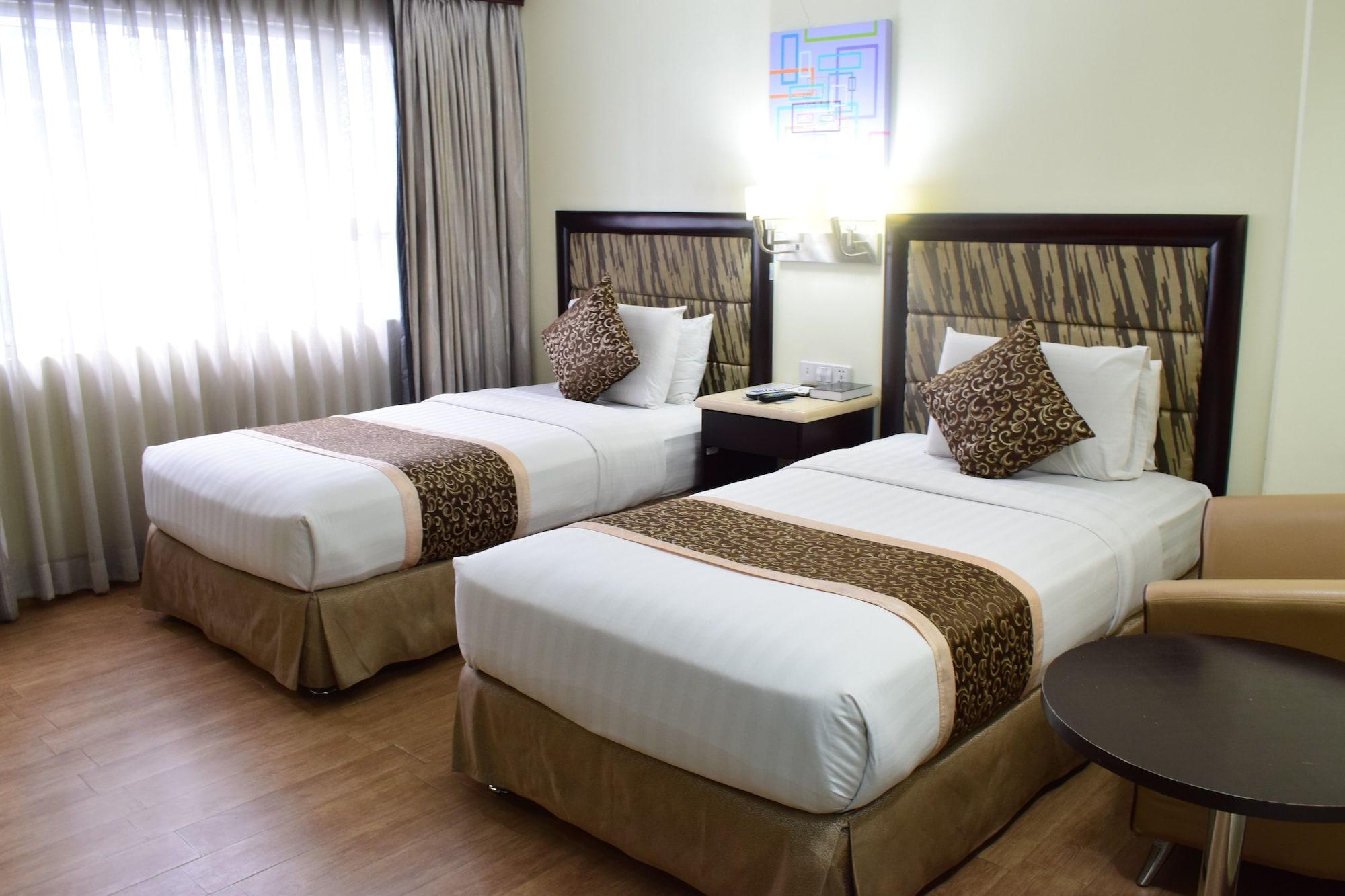 Diamond And Residences Hotel