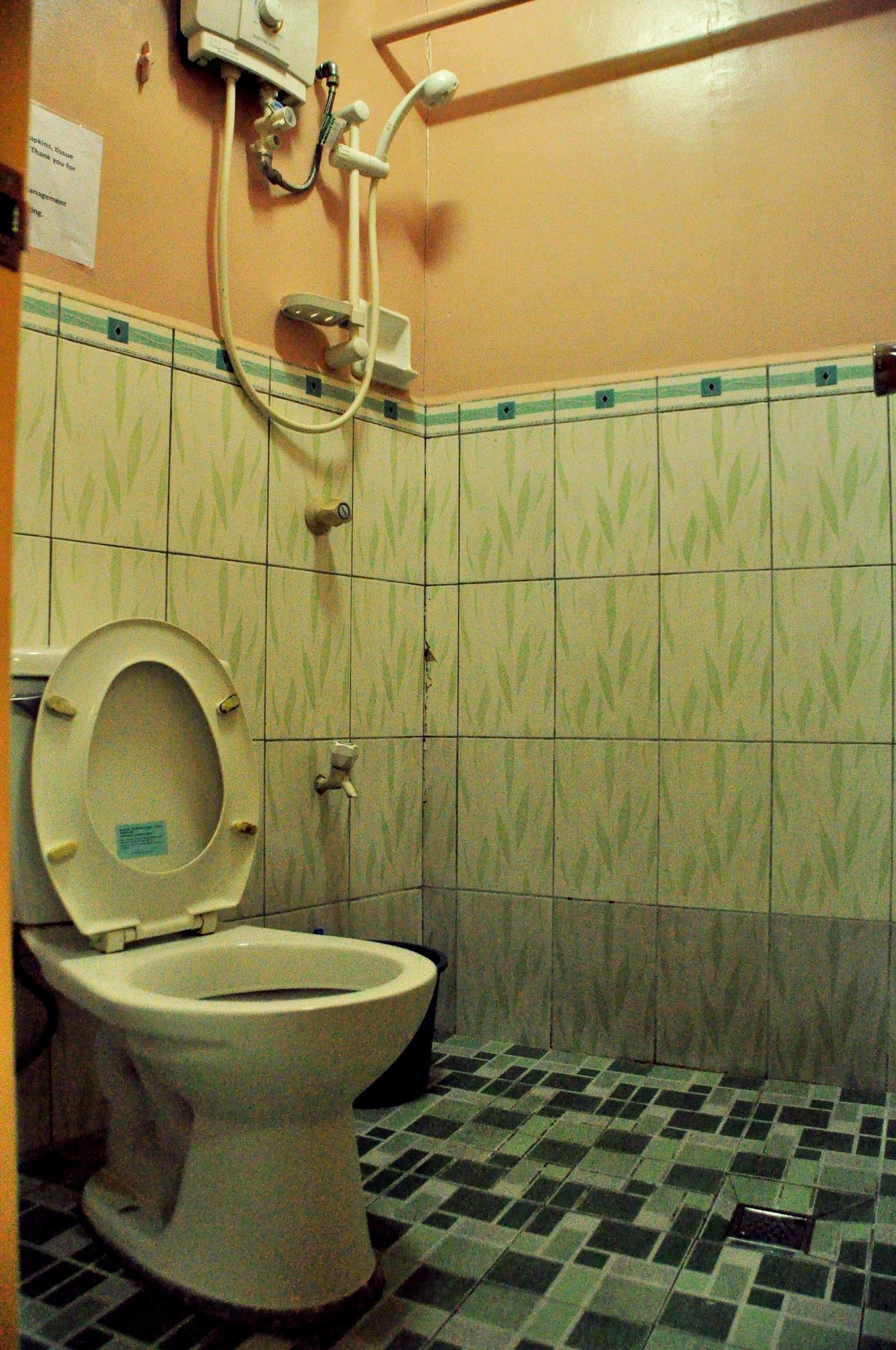 Gv Tower Hotel *
