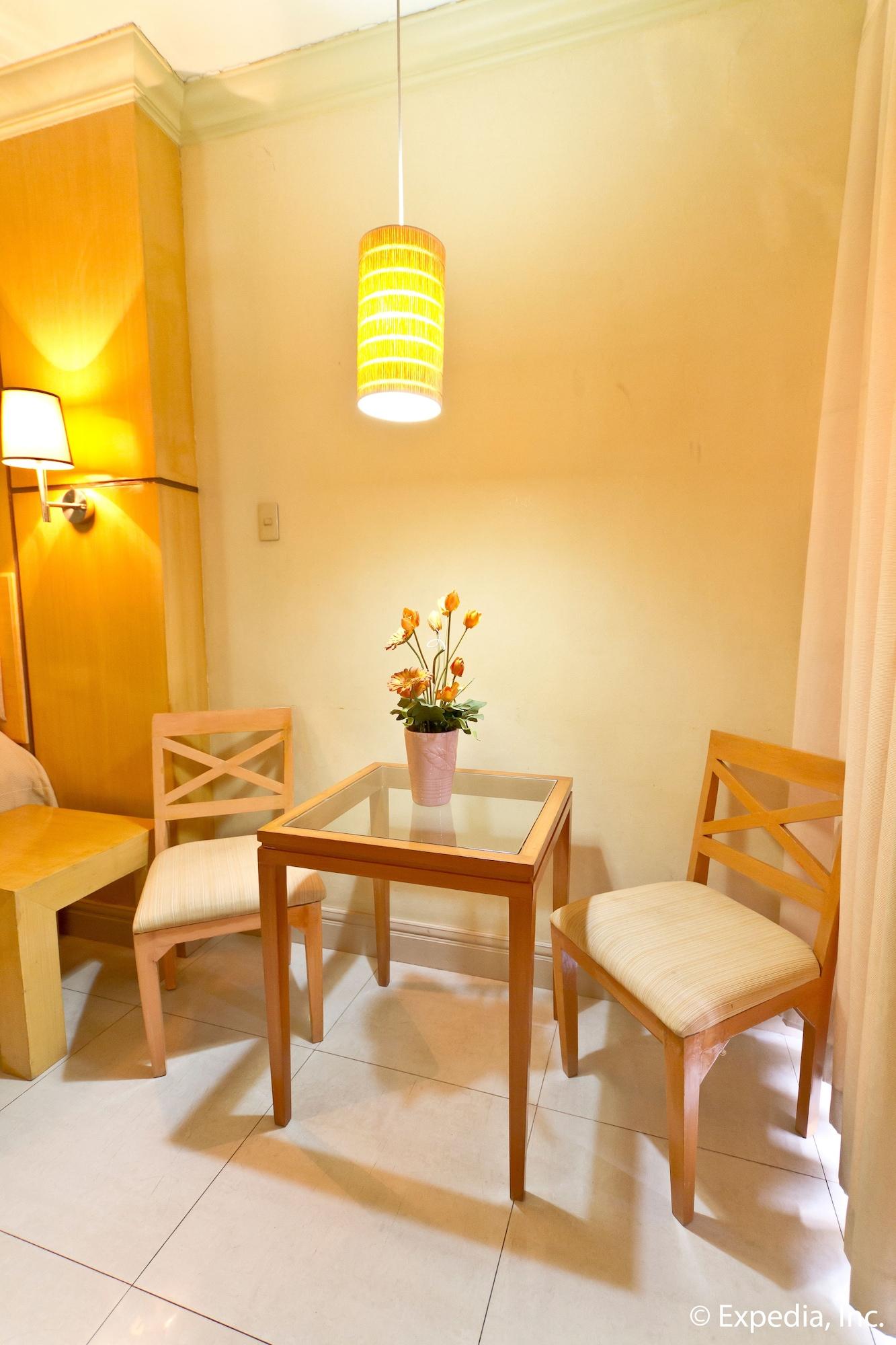 Hotel Crown Regency Residences - Quarantine Cebu