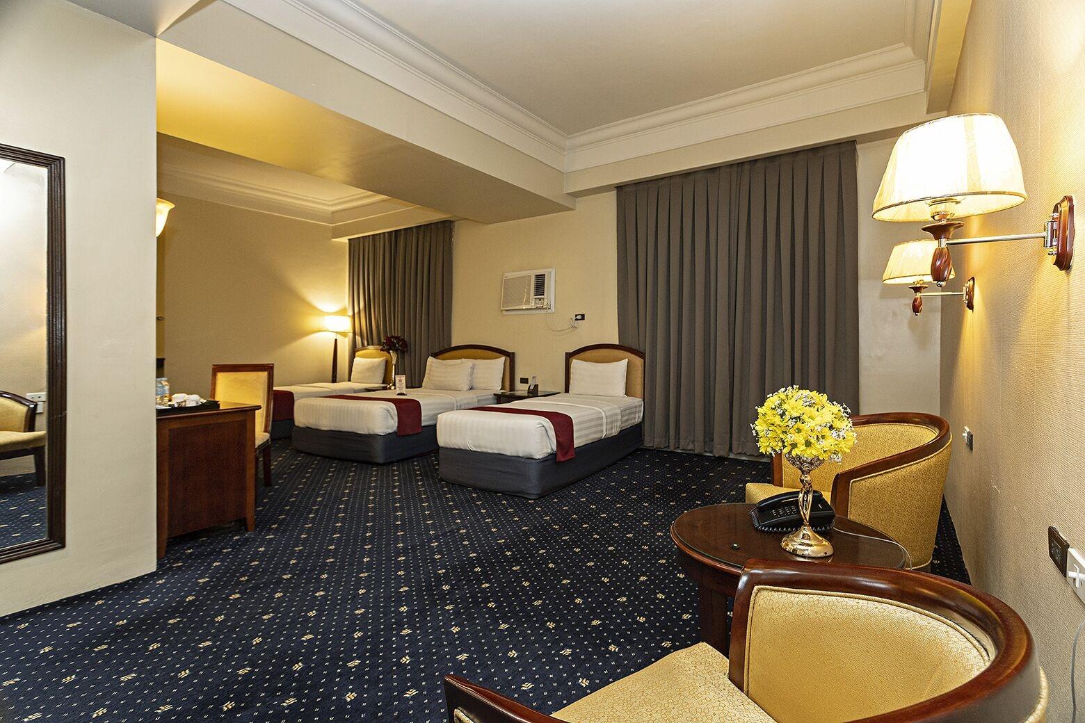 Hotel Sarrosa International And Residential 3*