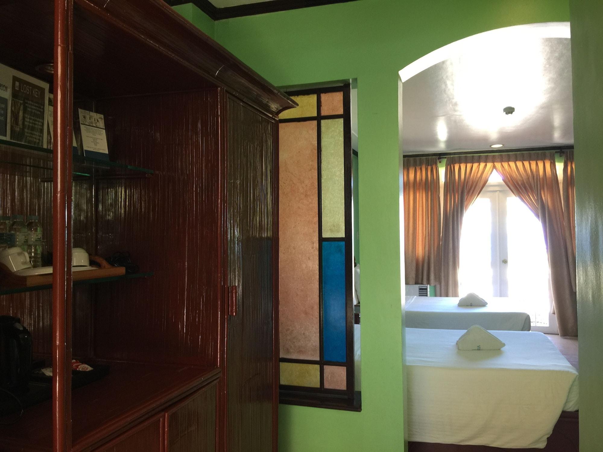 Vista Mar And Country Club Resort Lapu-Lapu City