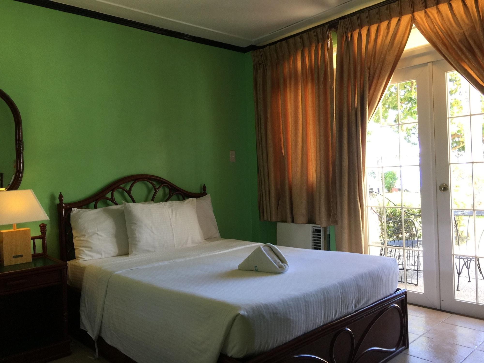 Vista Mar And Country Club Resort Lapu-Lapu City