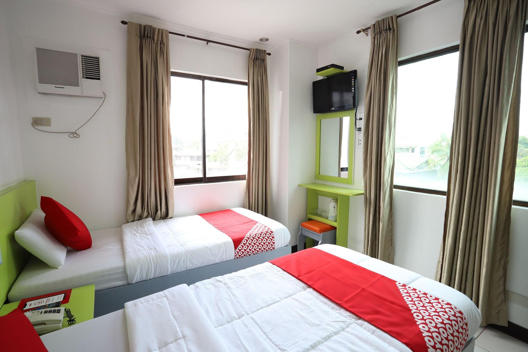 Oyo 210 Apple Tree Hotel 3*